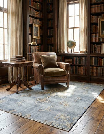 4' 4 x 6' 7 Vintage Royal Wool Rug