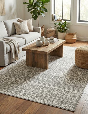 Jill Zarin 5' 3 x 8' Uptown Cloisters Rug