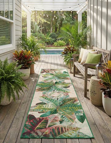 2' 7 x 10' Easy-Clean Botanical Indoor / Outdoor Runner Rug