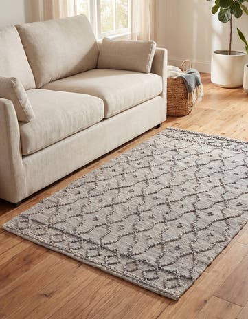 3' 1 x 5' 1 Hand Woven Larsa Jute Rug