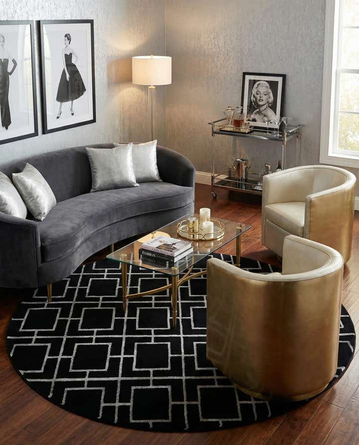 7' 10 x 7' 10 Marilyn Monroe™ Glam Deco Round Rug