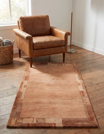 2' 4 x 4' 7 Hand Knotted Nepal Wool Rug