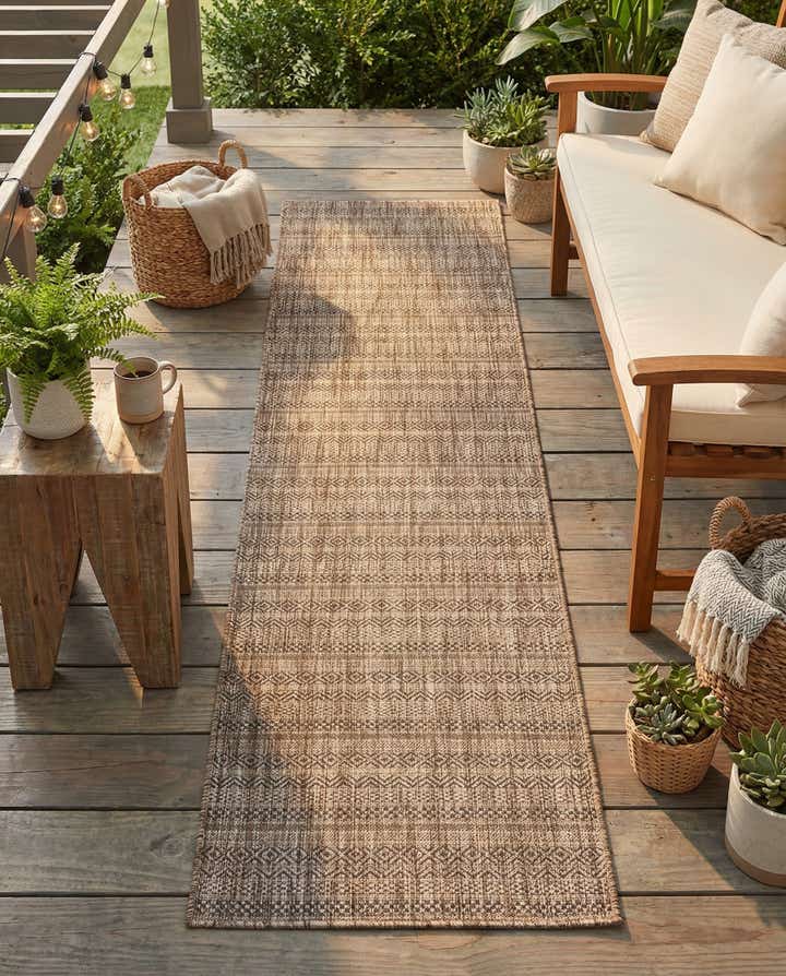 2' 7 x 12' Easy-Clean Striped Indoor / Outdoor Runner Rug