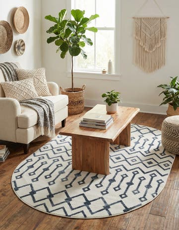 Coastal White Bohemian Trellis Oval Rug