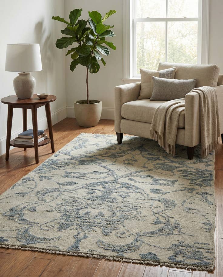 Detail image of 3' 10 x 6' 4 Hand Knotted Darya Wool Rug
