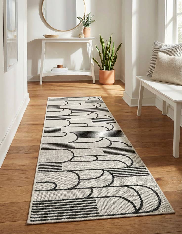 Detail image of  2' x 6'  Washable Modern Indoor / Outdoor Runner Rug