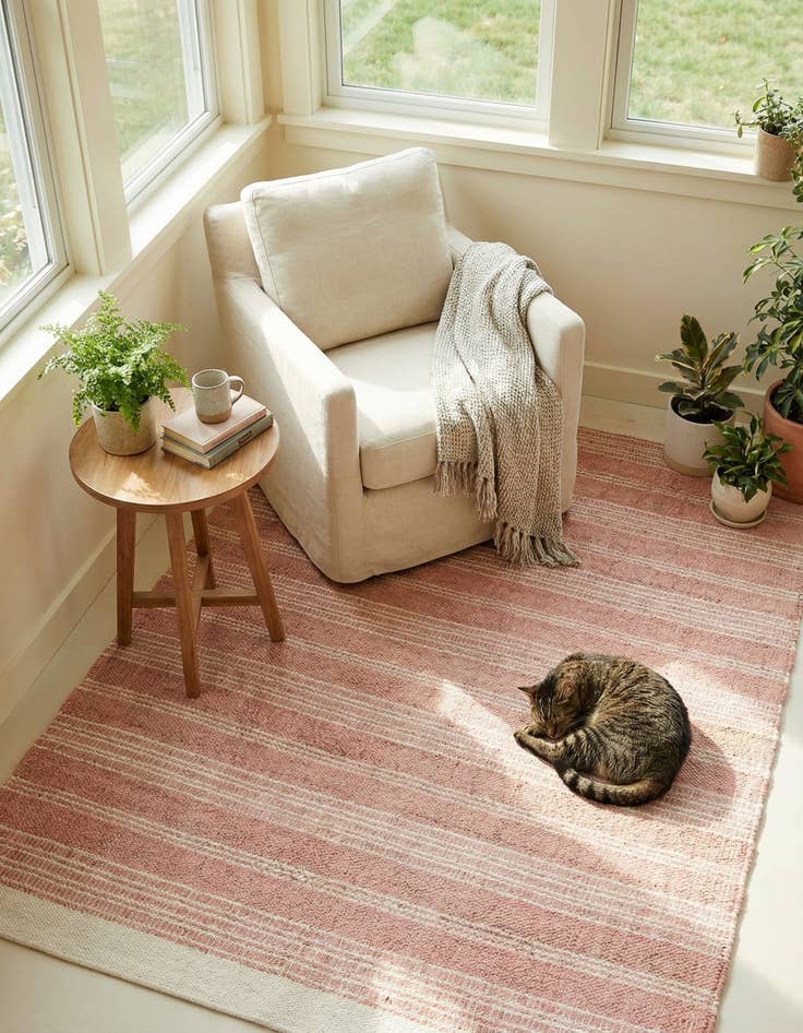 Detail image of  6' 1 x 9'  Hand Woven Lariat Rug