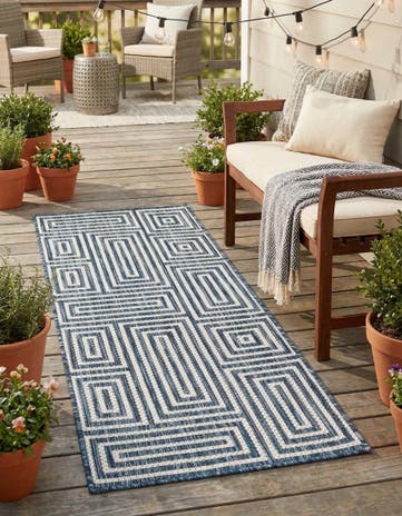 2' x 5' 3 Easy-Clean Modern Indoor / Outdoor Runner Rug