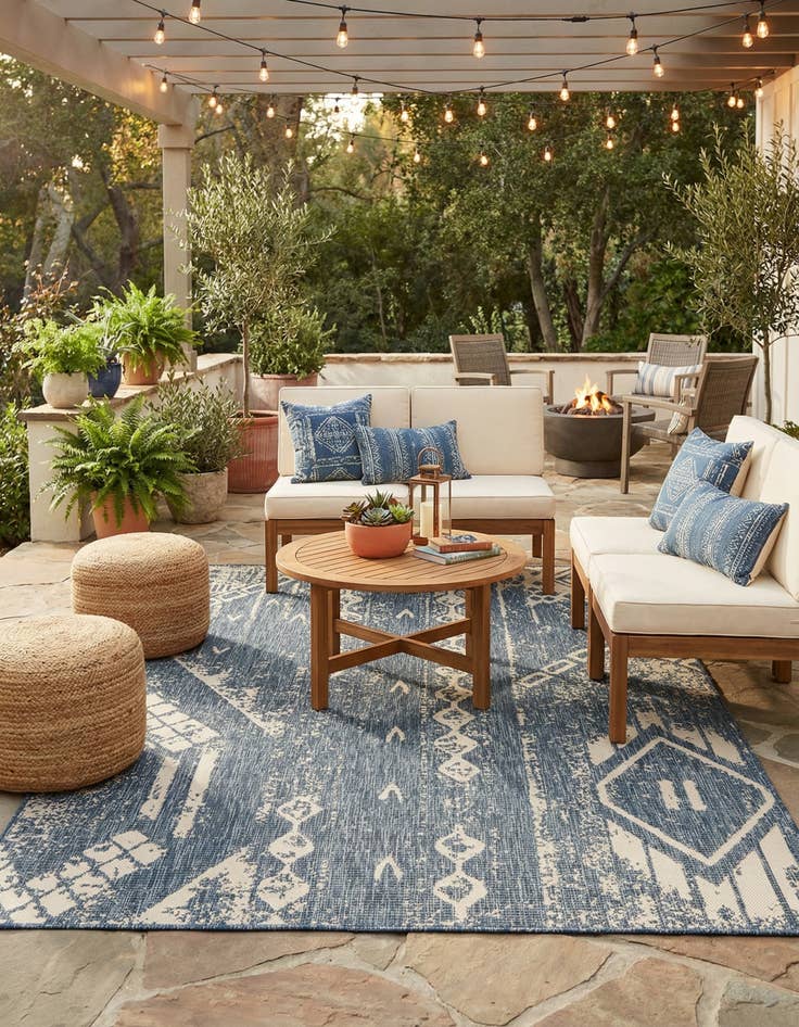 Detail image of  6' x 9'  Washable Bohemian Indoor / Outdoor Rug