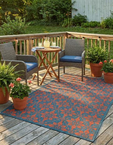 Blue and Red Easy-Clean Lattice Indoor / Outdoor Rug