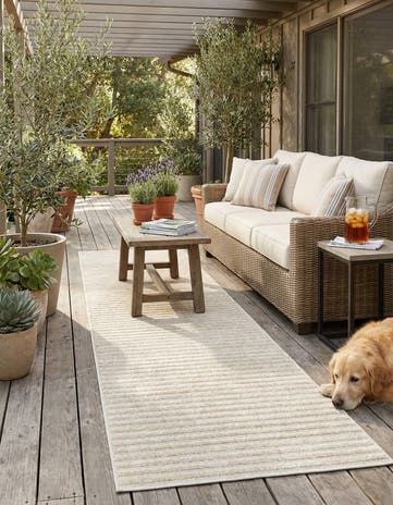 2' 7 x 10' Easy-Clean Sabrina Soto Indoor / Outdoor Runner Rug