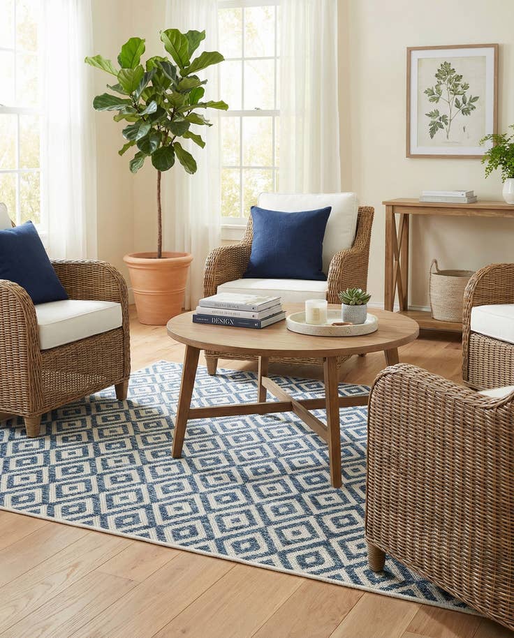 Detail image of 4' x 6' Easy-Clean Jill Zarin Costa Rica Indoor / Outdoor Rug