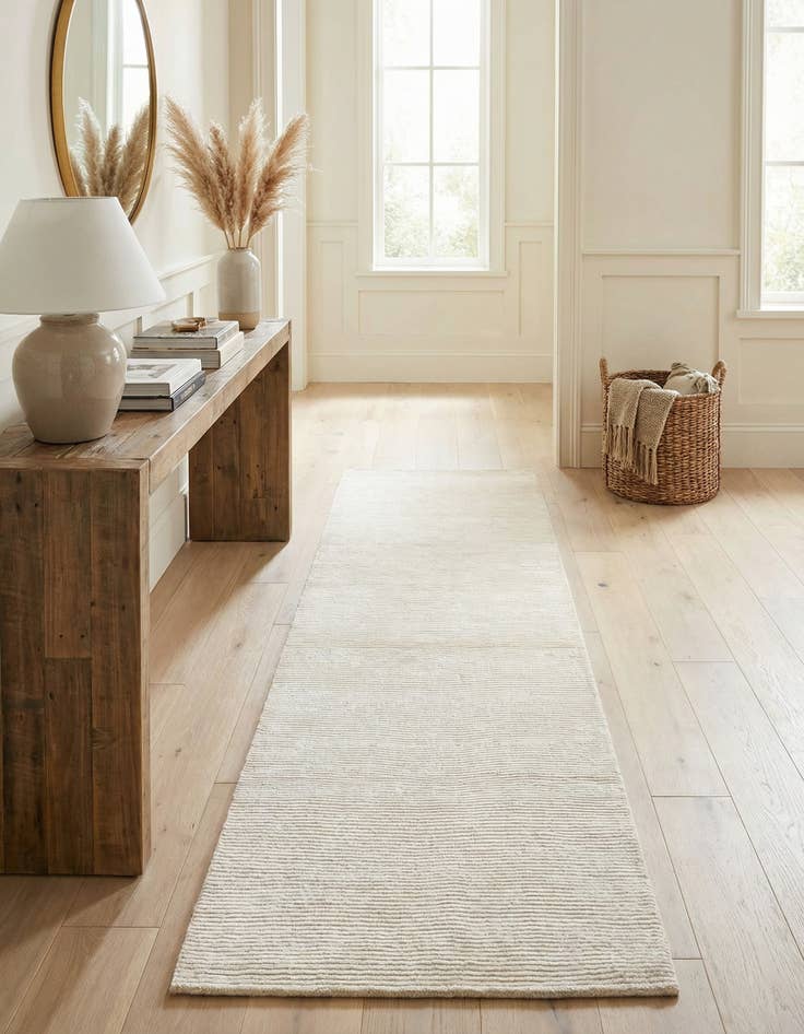 Detail image of 2' 8 x 9' 9  Hand Knotted Darya Wool Runner Rug