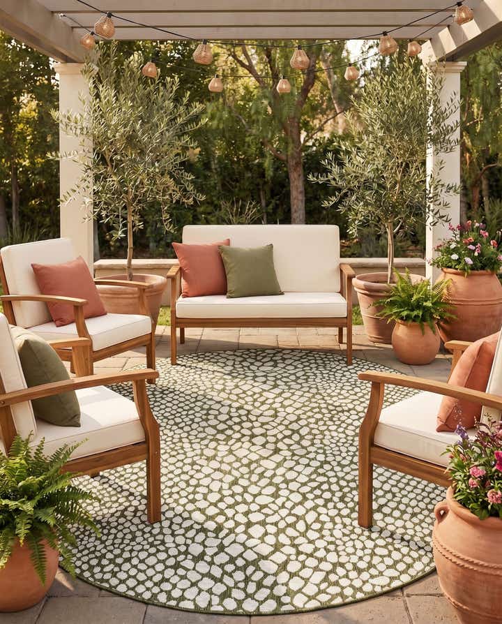 5' 3 x 8' Easy-Clean Jill Zarin Cape Town Indoor / Outdoor Oval Rug