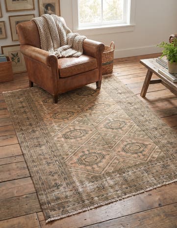 4' 1 x 5' Hand Knotted Ultra Vintage Persian Wool Rug