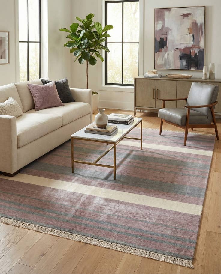 Detail image of 4' 11 x 6' 7 Hand Knotted Darya Wool Rug