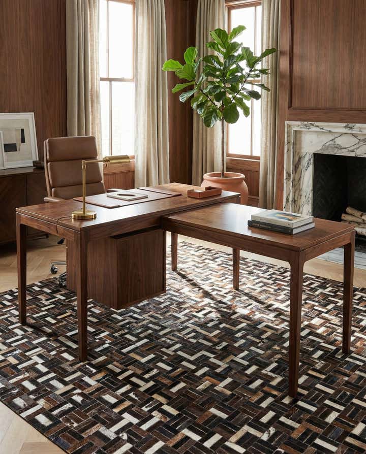 5' x 8' Cowhide Leather Rug