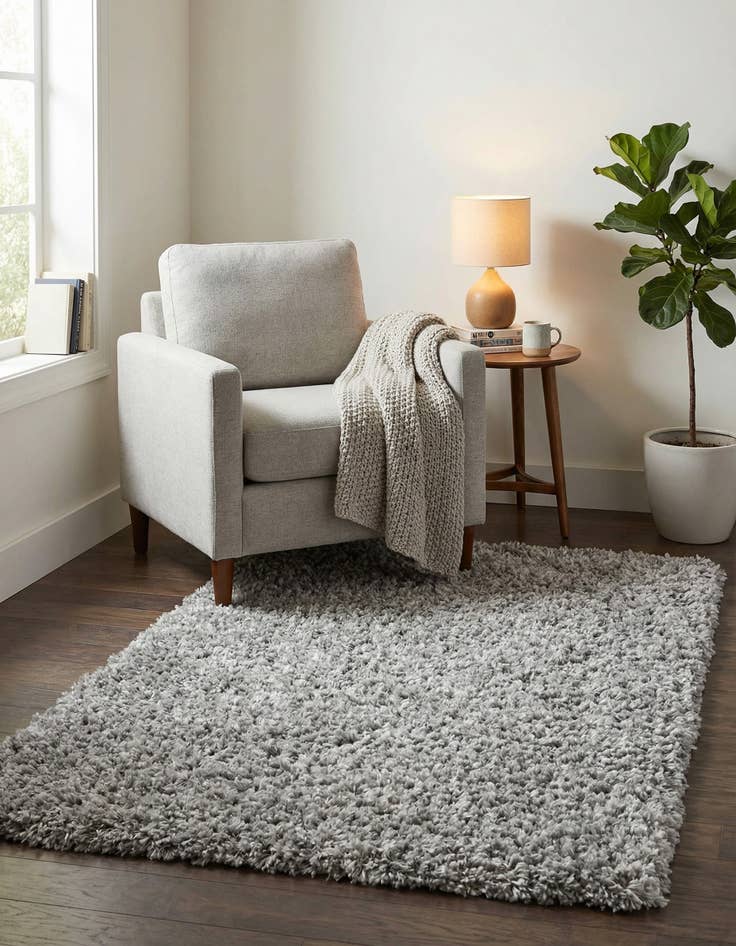 Detail image of 2' x 3' Zermatt Shag Rug