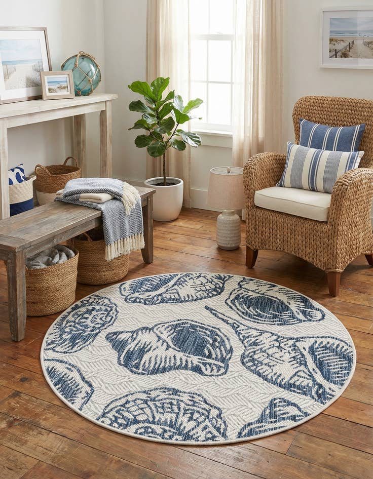 Detail image of  3' x 3'  Washable Coastal Indoor / Outdoor Round Rug