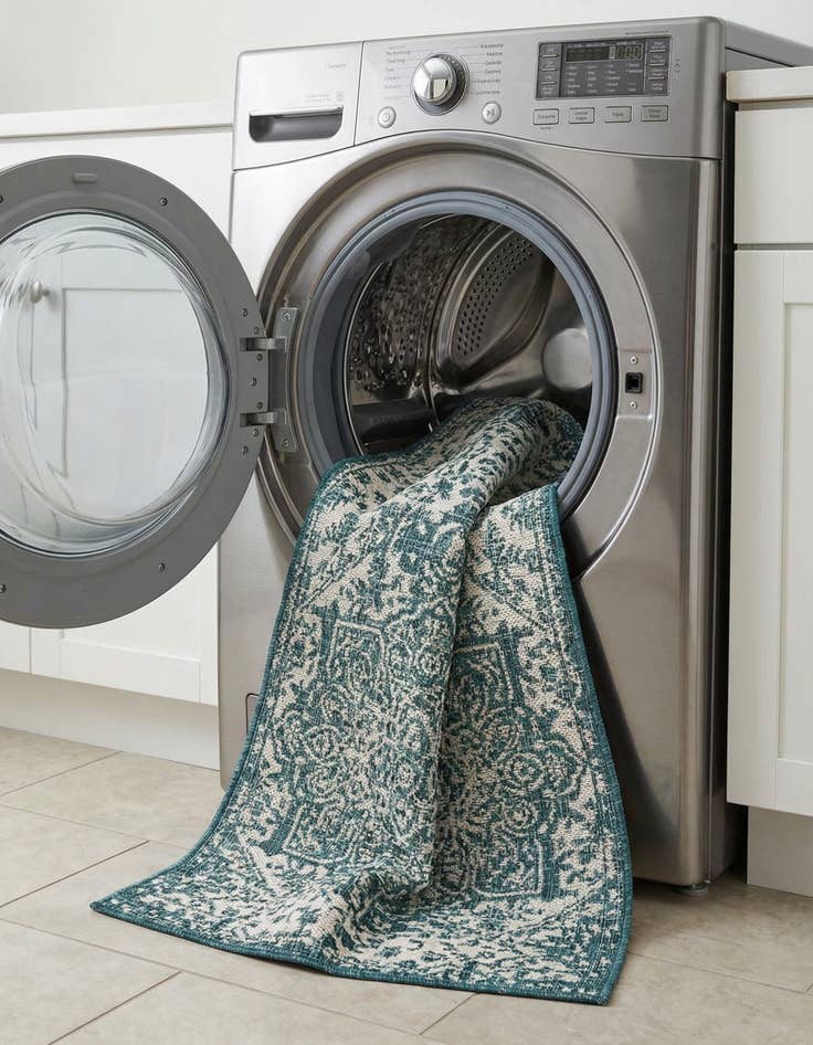 Detail image of 2' x 8'  Washable Jill Zarin Dubai Indoor / Outdoor Runner Rug