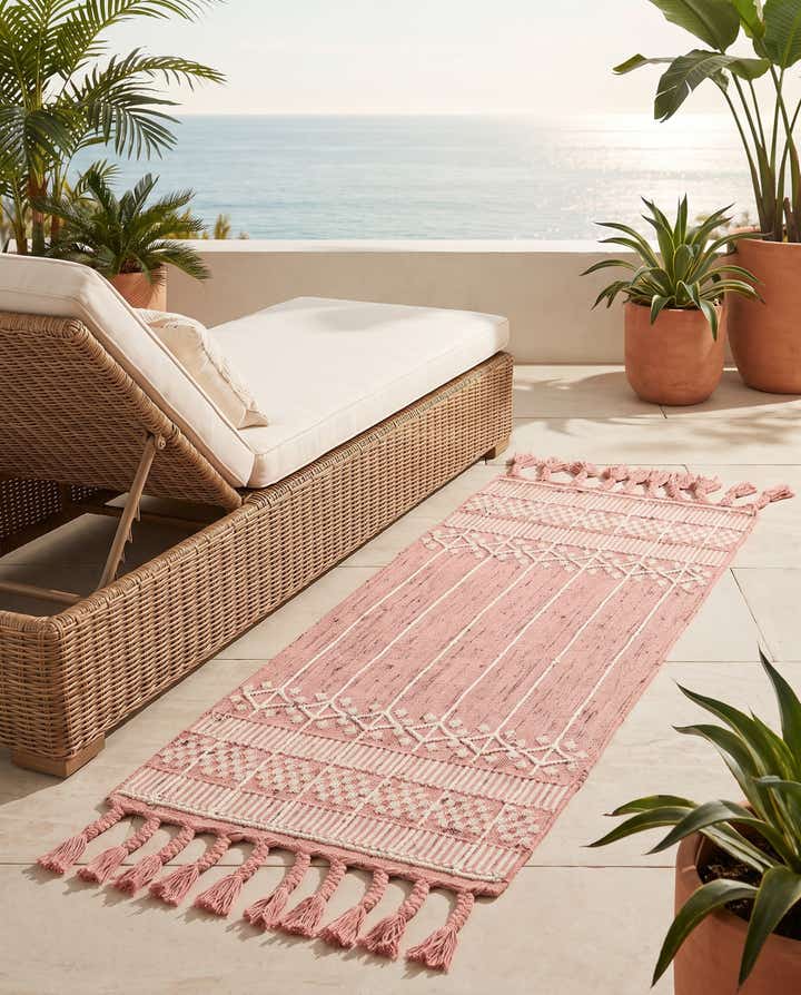 2' 2 x 5' 1 Easy-Clean Eco Bohemian Indoor / Outdoor Runner Rug