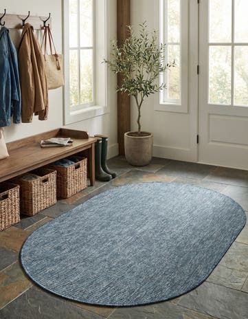 3' x 5' 3 Easy-Clean Solid Indoor / Outdoor Oval Rug