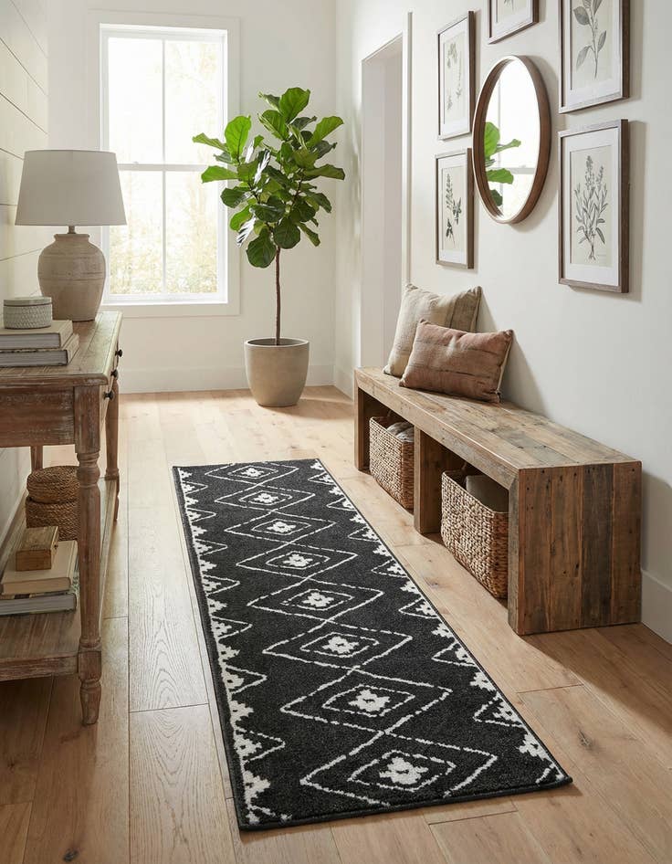 Detail image of 2' x 6' Oslo Runner Rug