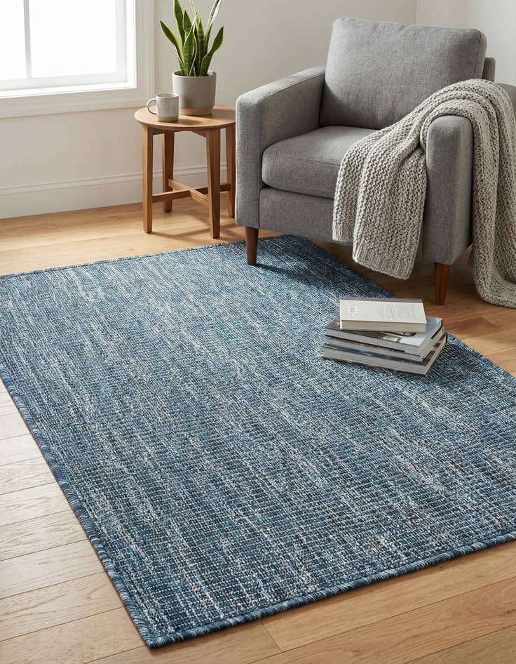 Detail image of 2' x 3'  Washable Solid Indoor / Outdoor Rug