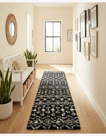Black and White Moroccan Trellis Shag Runner Rug
