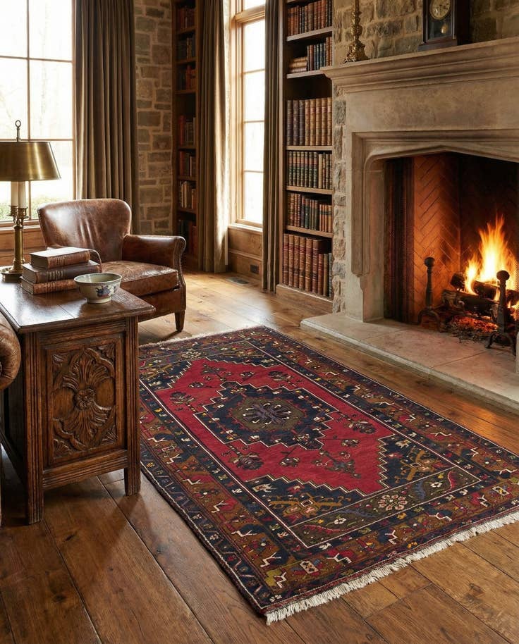 Detail image of 3' 10 x 6' 11 Yahyali Rug