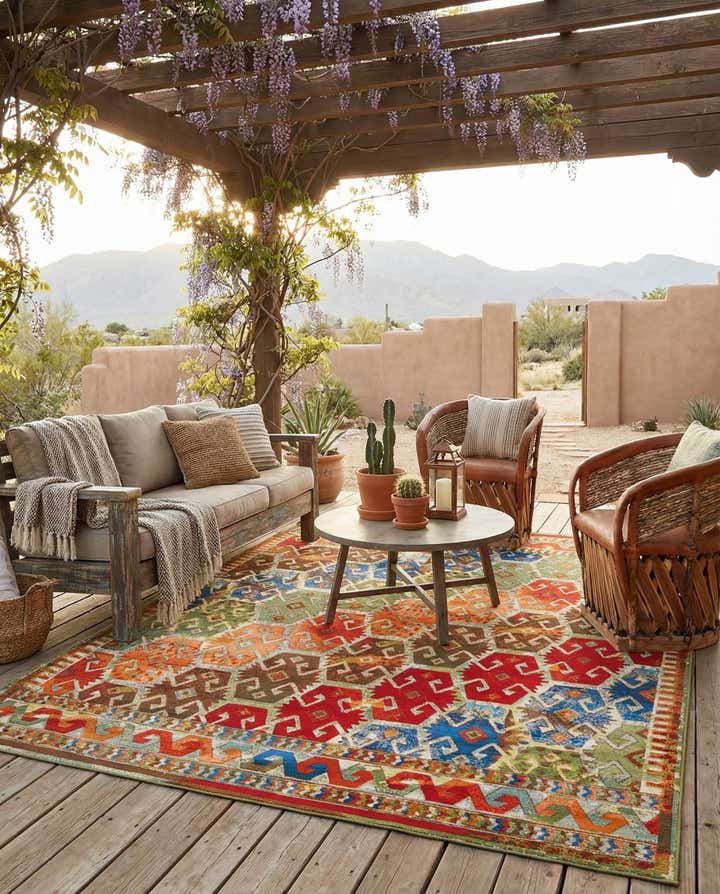 7' 10 x 10' Easy-Clean Southwestern Indoor / Outdoor Rug