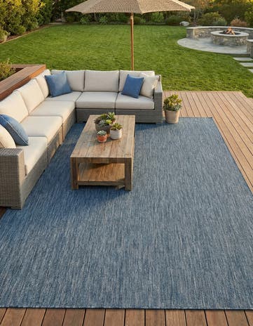 10' x 13' Easy-Clean Solid Indoor / Outdoor Rug