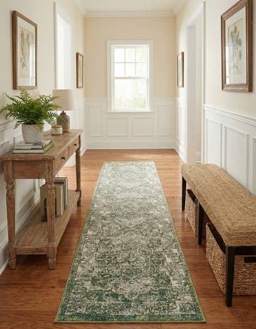 2' x 8' Isabella Runner Rug