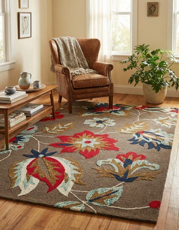 5' 1 x 8' Agra Wool Rug