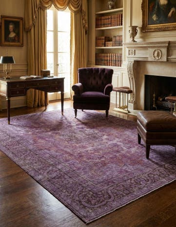 7' 8 x 10' 10 Vintage Royal Wool Rug