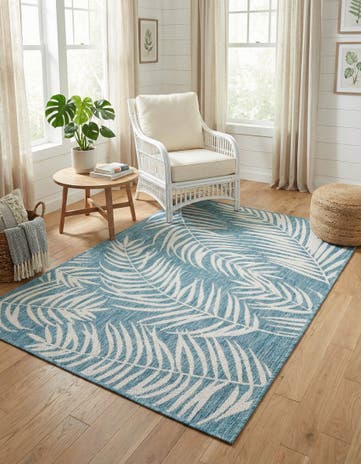 Light Aqua Easy-Clean Botanical Indoor / Outdoor Rug