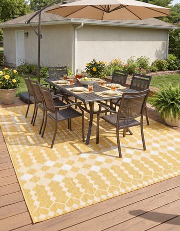 9' x 12' Easy-Clean Lattice Indoor / Outdoor Rug