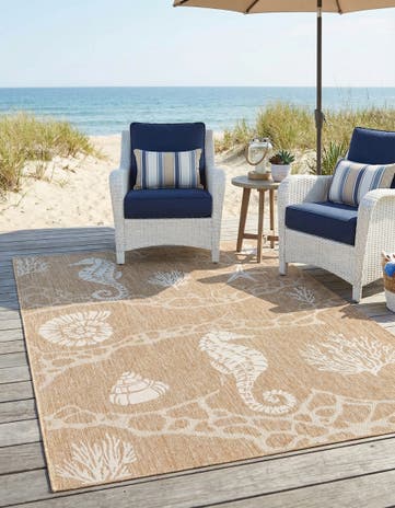 Taupe Easy-Clean Coastal Indoor / Outdoor Rug