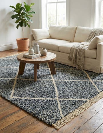 5' 5 x 8' 5 Hand Knotted Moroccan Wool Rug