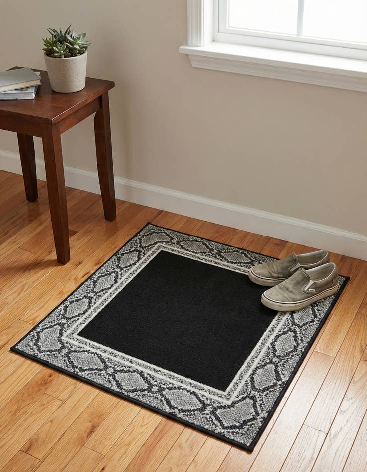 Detail image of  1' 4 x 1' 4 Vince Camuto Sample Rug