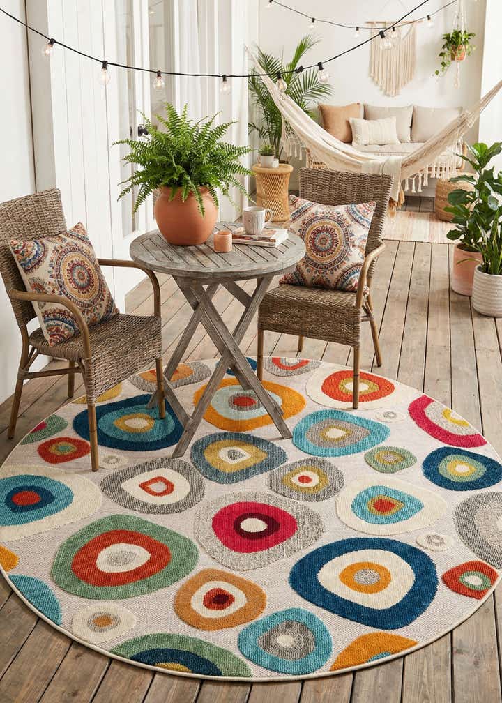 6' x 6' Easy-Clean Casablanca Indoor / Outdoor Round Rug