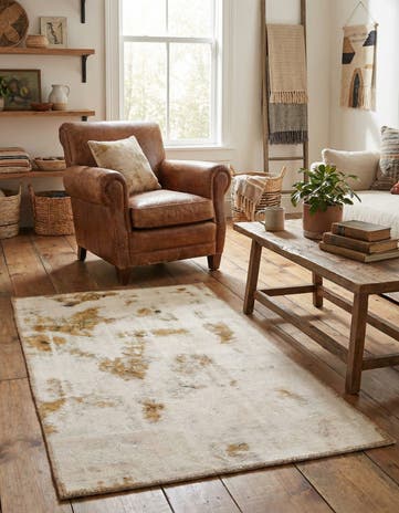 2' 7 x 4' 5 Hand Knotted Ultra Vintage Persian Wool Rug