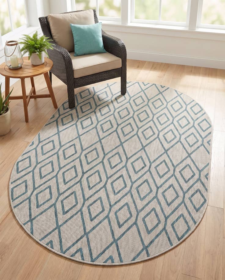Detail image of 5' 3 x 8' Easy-Clean Jill Zarin Turks and Caicos Indoor / Outdoor Oval Rug