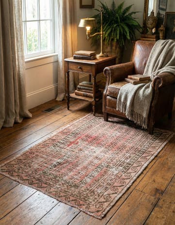 3' x 4' 7 Hand Knotted Ultra Vintage Persian Wool Rug