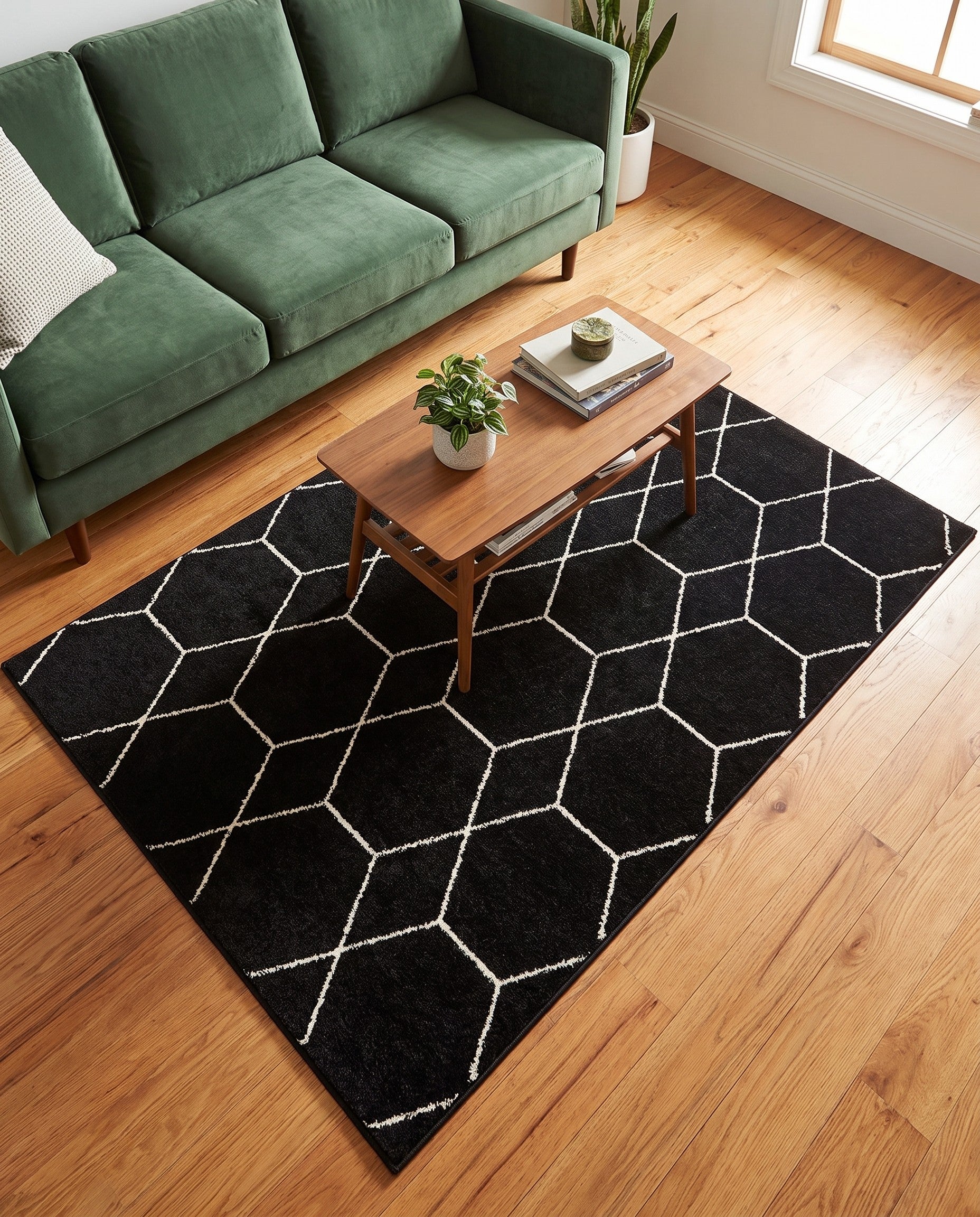 4' x 6' Trellis Frieze Rug