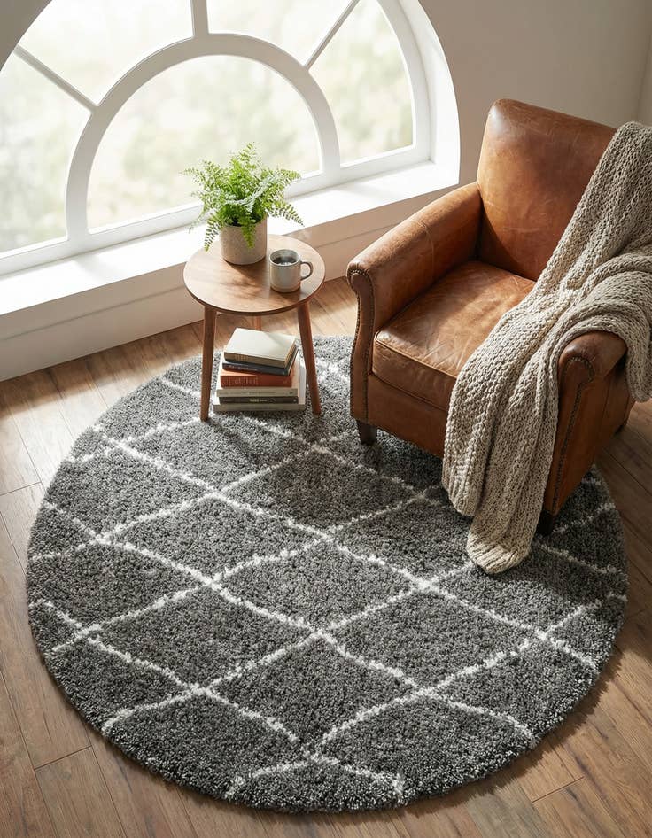 Detail image of  5' 3 x 5' 3 Moroccan Shag Round Rug