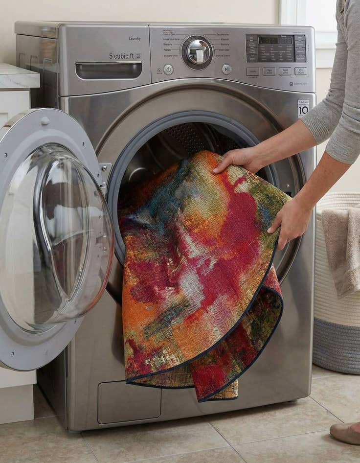 Detail image of 8' x 8'  Washable Modern Indoor / Outdoor Round Rug