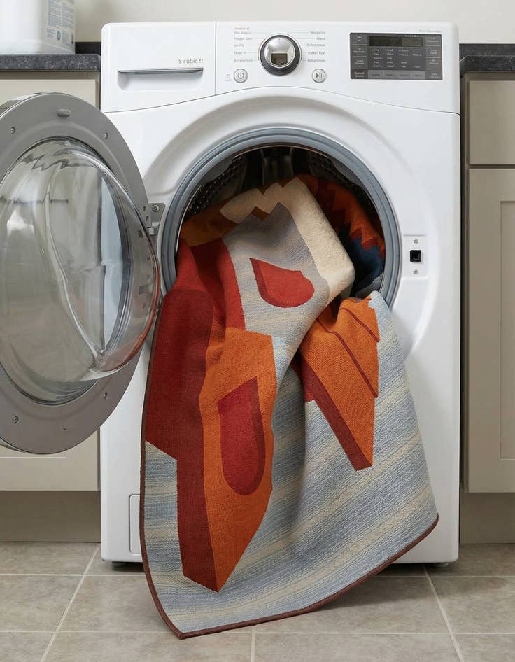 Detail image of  7' 10 x 10'  Washable Modern Indoor / Outdoor Rug