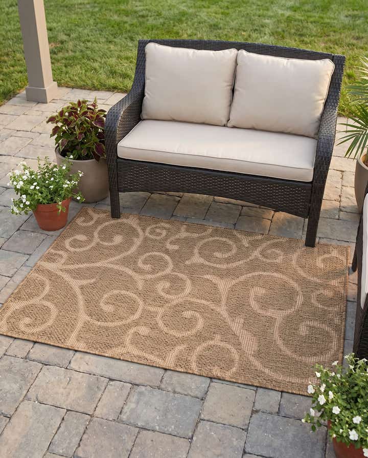 4' x 6' Easy-Clean Botanical Indoor / Outdoor Rug