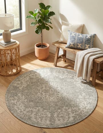 Gray Easy-Clean Jill Zarin Dubai Indoor / Outdoor Round Rug